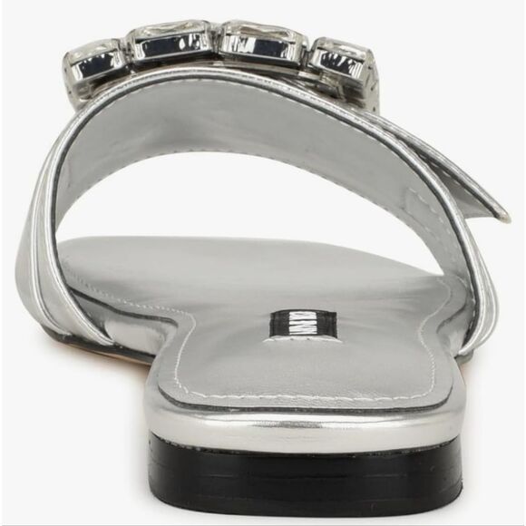 BRAND NEW NINE WEST SLIDE JEWEL MATTER DESIGN SANDAL - Picture 1 of 15